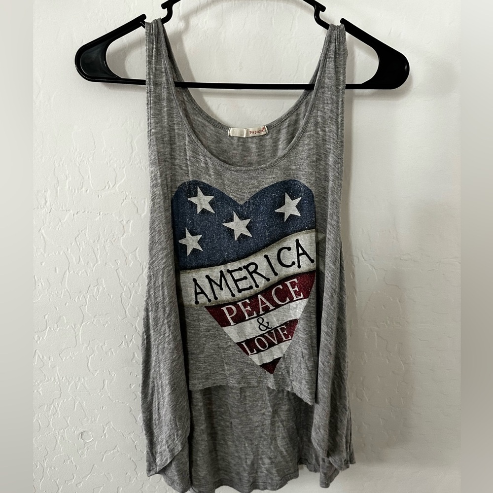 Grey tank top